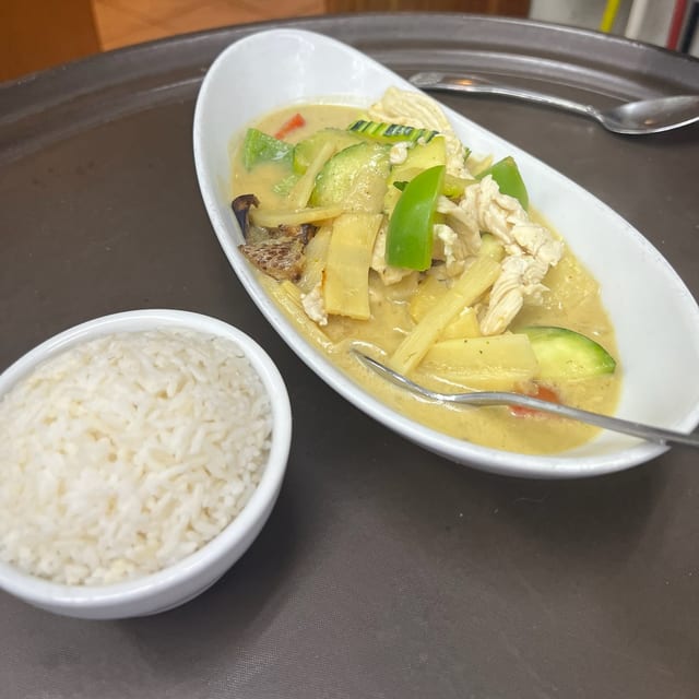Green Curry.
