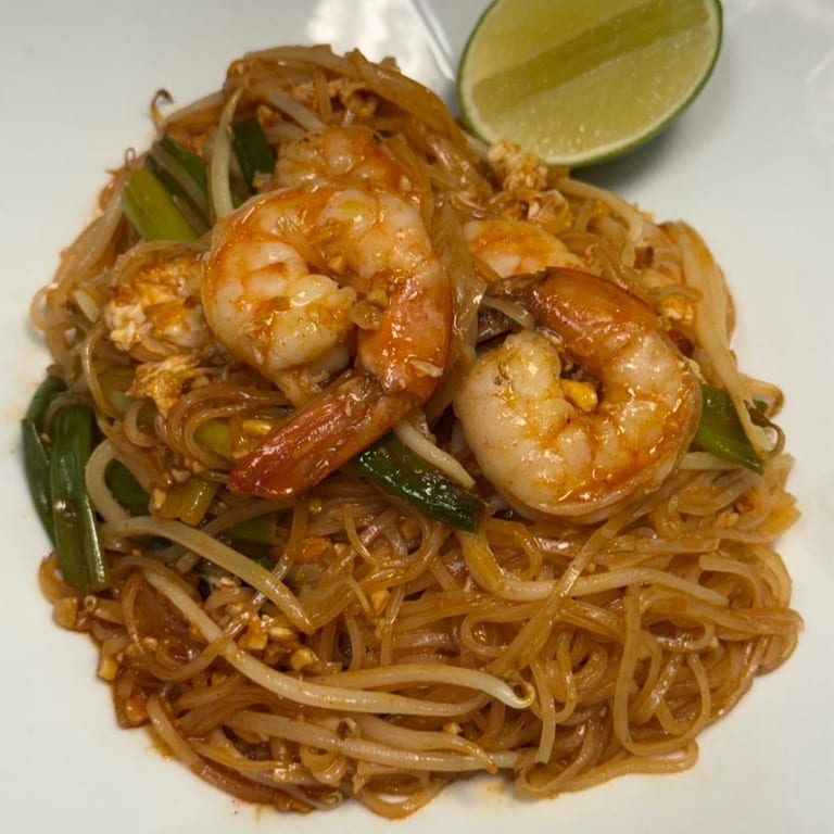 Authentic Thai Flavors: Noodles, Salads, and Curry